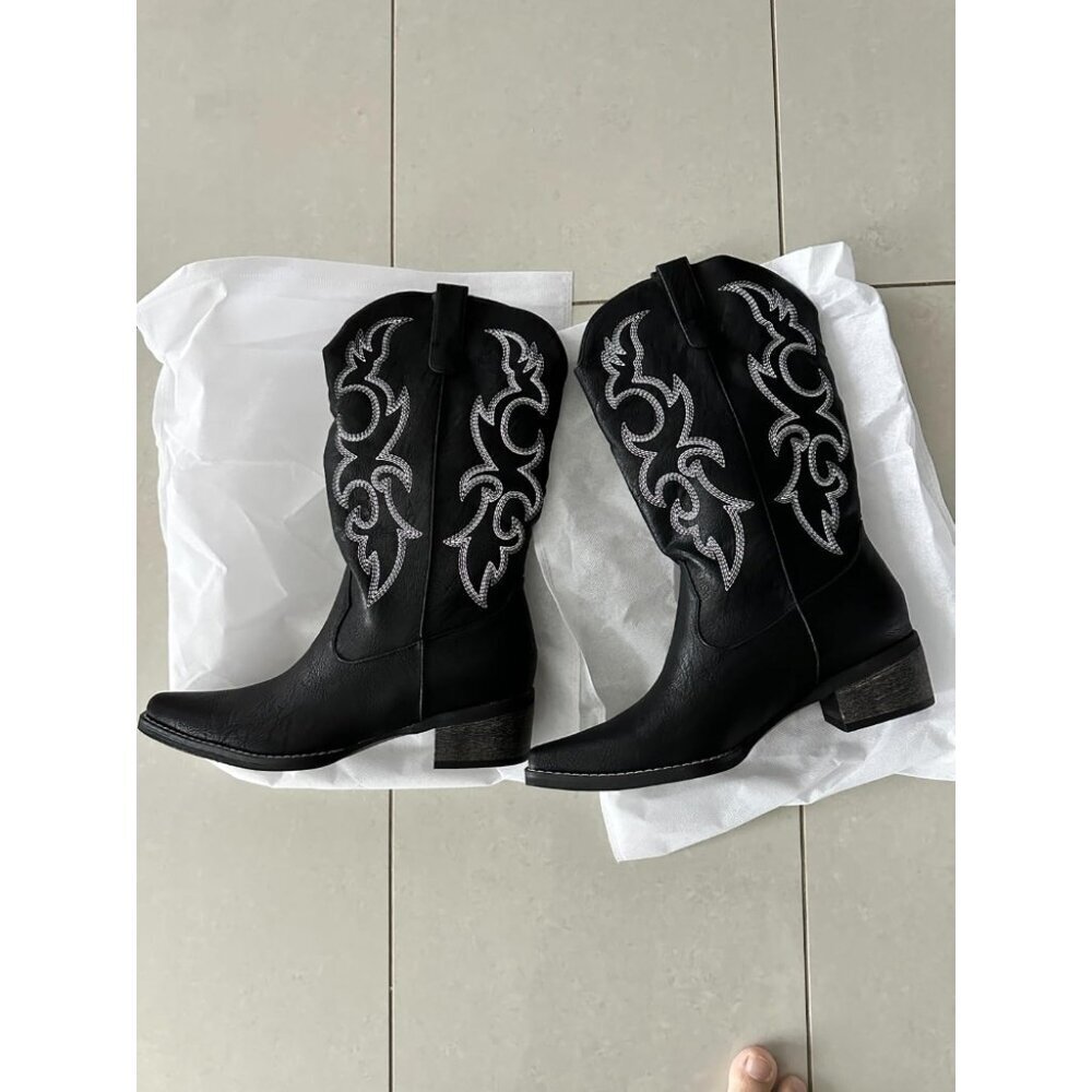 🆕Women Matte Black Faux Suede Retro Snip Toe Chunky Block Heel Embroidered Boot